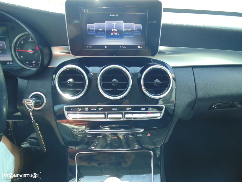 Mercedes-Benz C 180 BlueTEC Avantgarde - 28