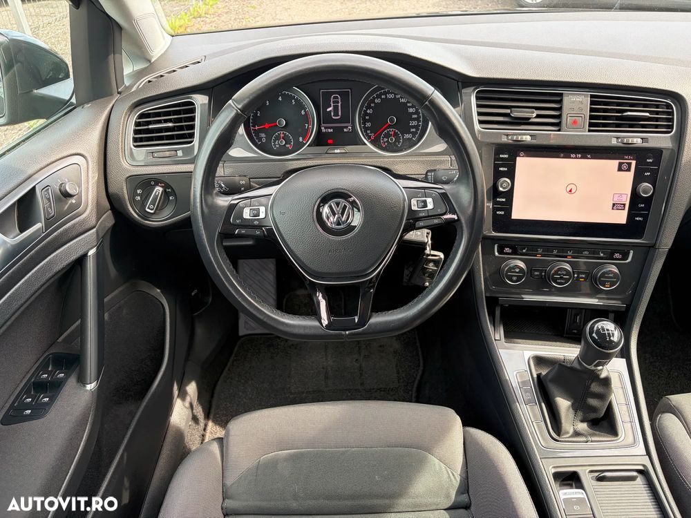 Volkswagen Golf 1.0 TSI Comfortline - 10