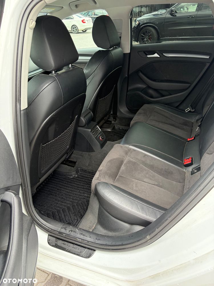 Audi A3 Sportback 2.0 TDI quattro - 10