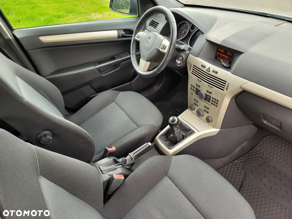 Opel Astra 1.4 - 28