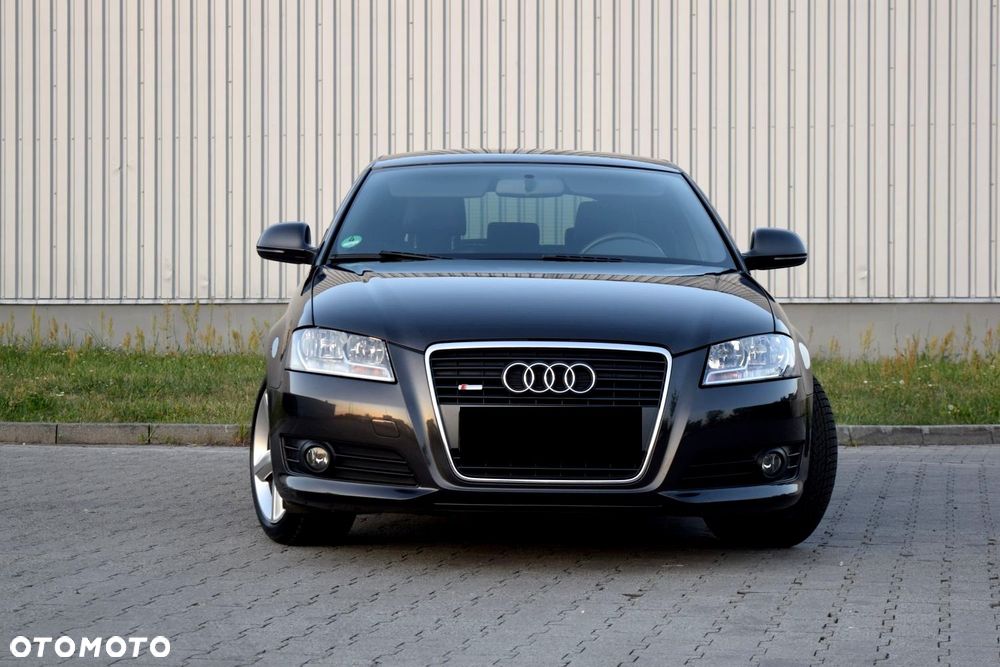 Audi A3 Sportback 1.6 S line Sportpaket (plus) - 4