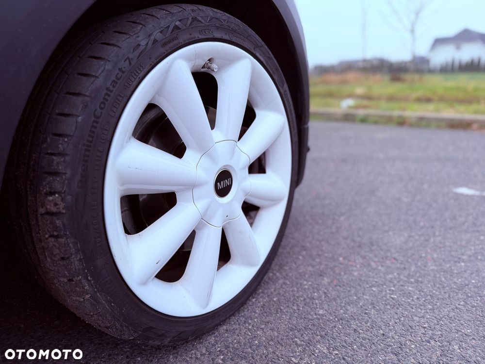 MINI Cooper S Standard - 17