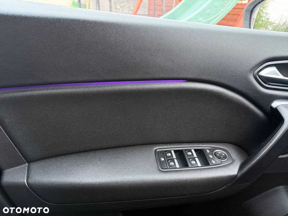 Renault Captur E-TECH Full 145 TECHNO - 12