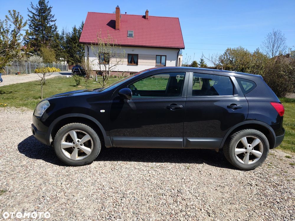 Nissan Qashqai - 2