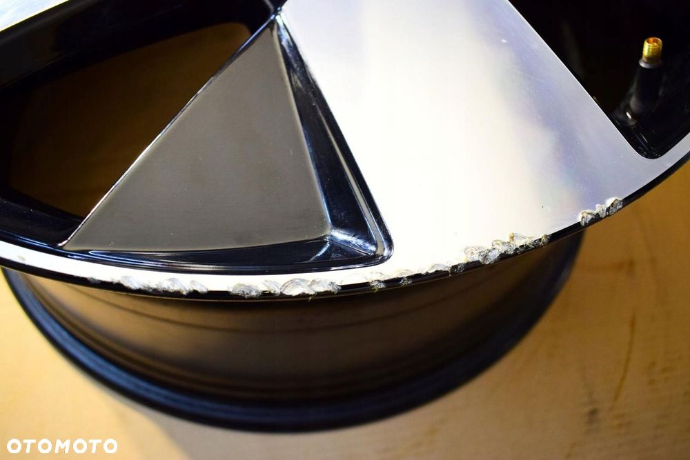 VOLVO 20 C40 XC40 II Nowy Model Oryginał Tył - 5