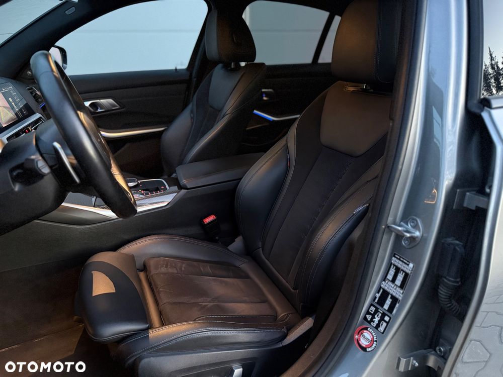 BMW Seria 3 M340i xDrive mHEV sport - 17