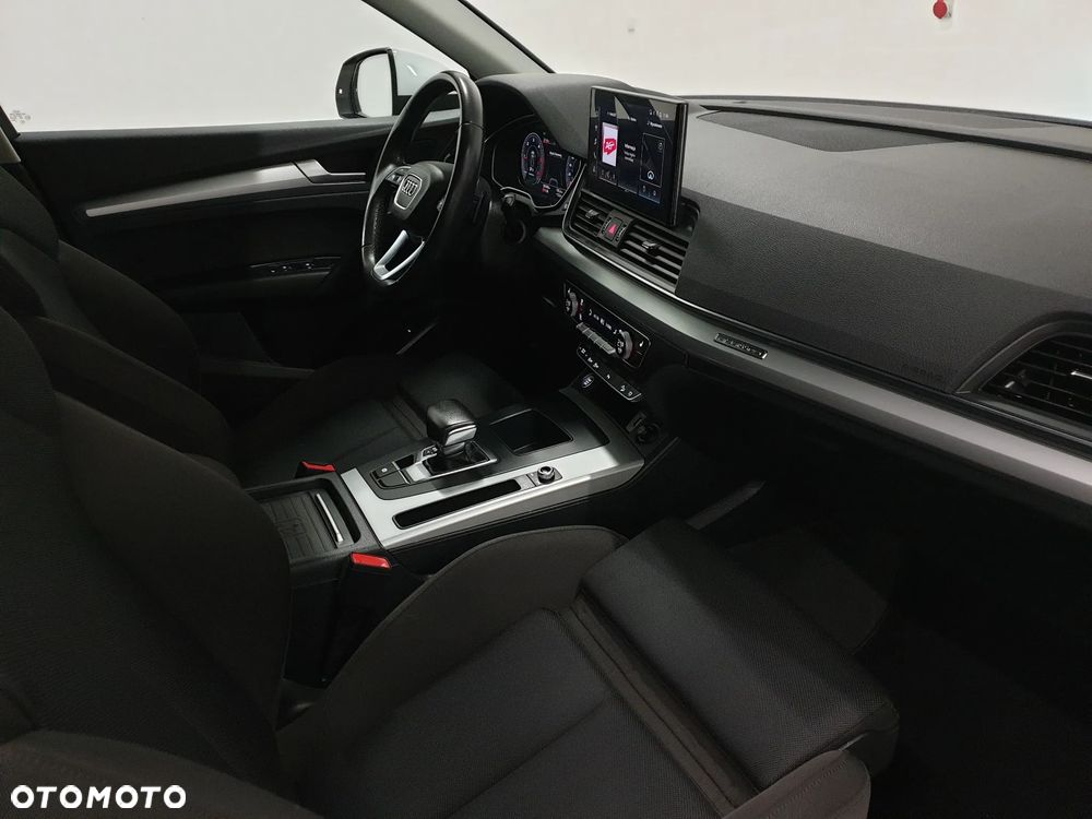 Audi Q5 40 TDI quattro S tronic S line - 27