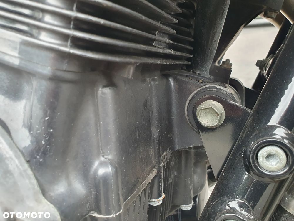 Suzuki GSX - 20