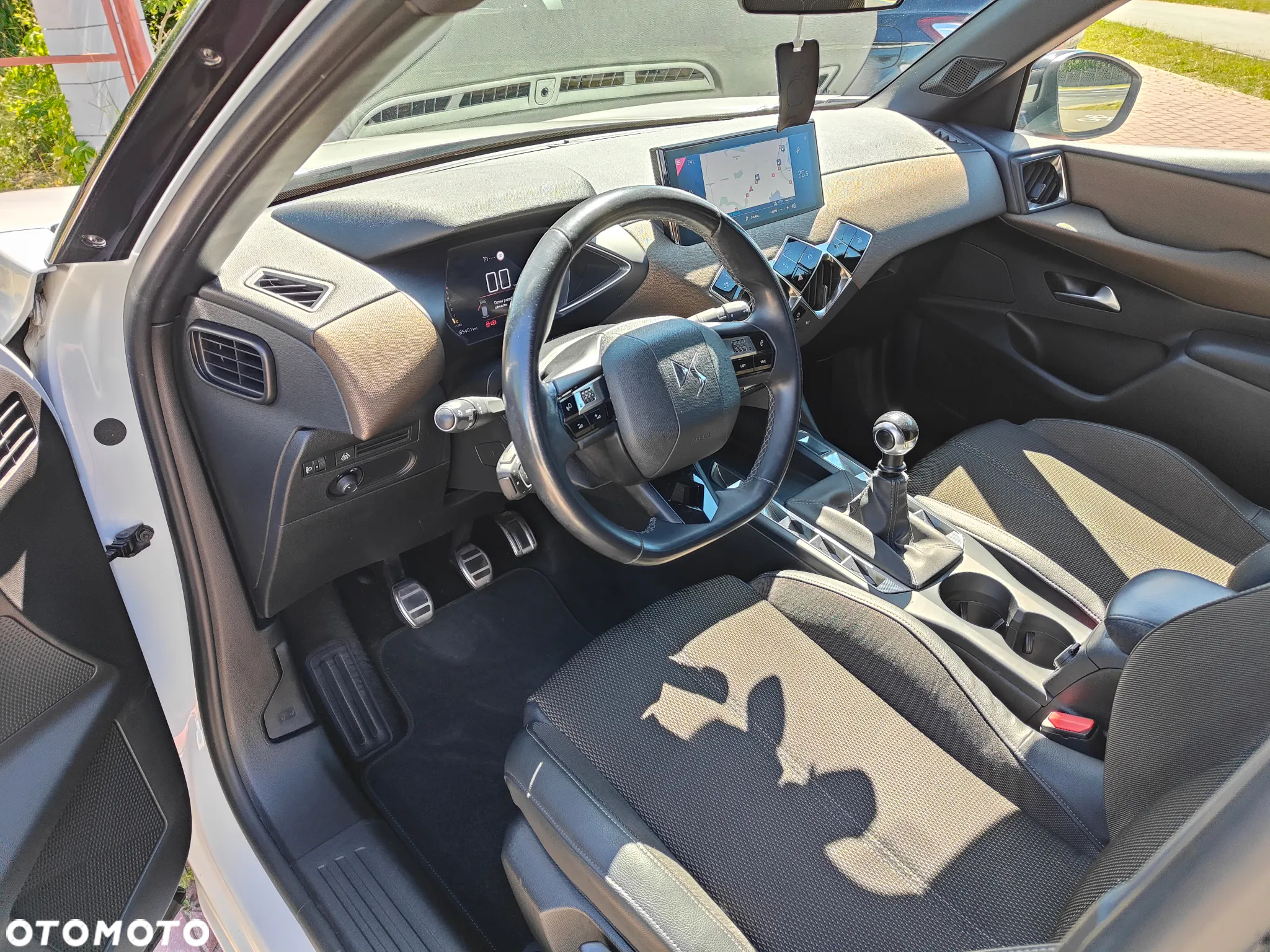 DS Automobiles DS 3 Crossback 1.2 PureTech So Chic - 17