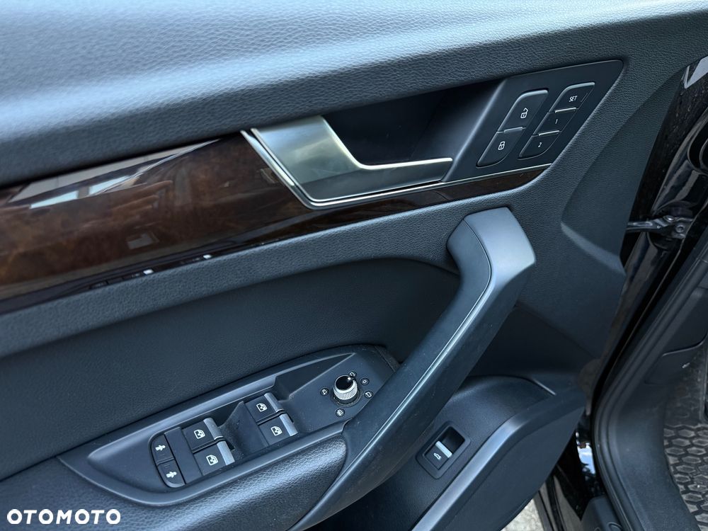 Audi Q5 2.0 TFSI Quattro S tronic design - 10