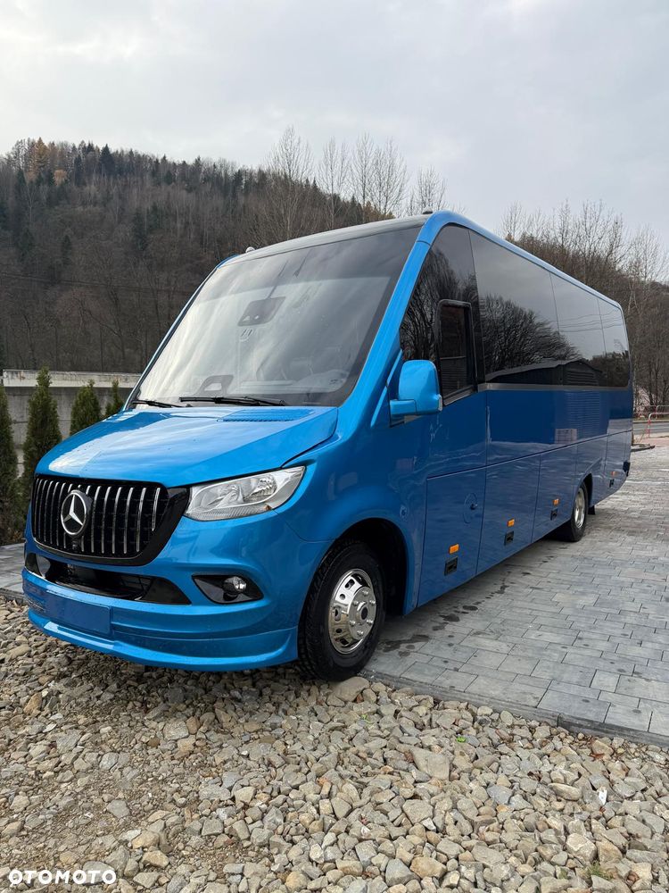 Mercedes-Benz Sprinter 519 - 2