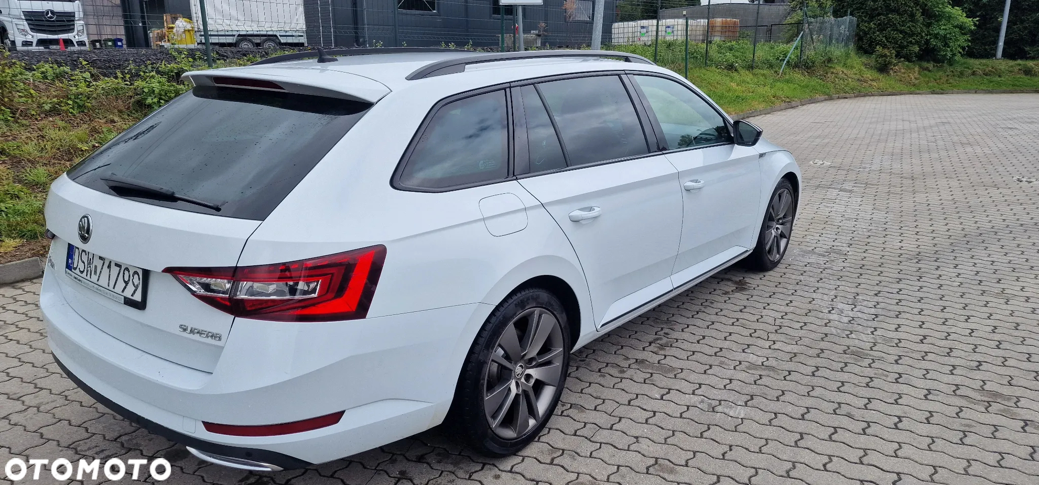 Skoda Superb 2.0 TSI Sportline DSG - 6