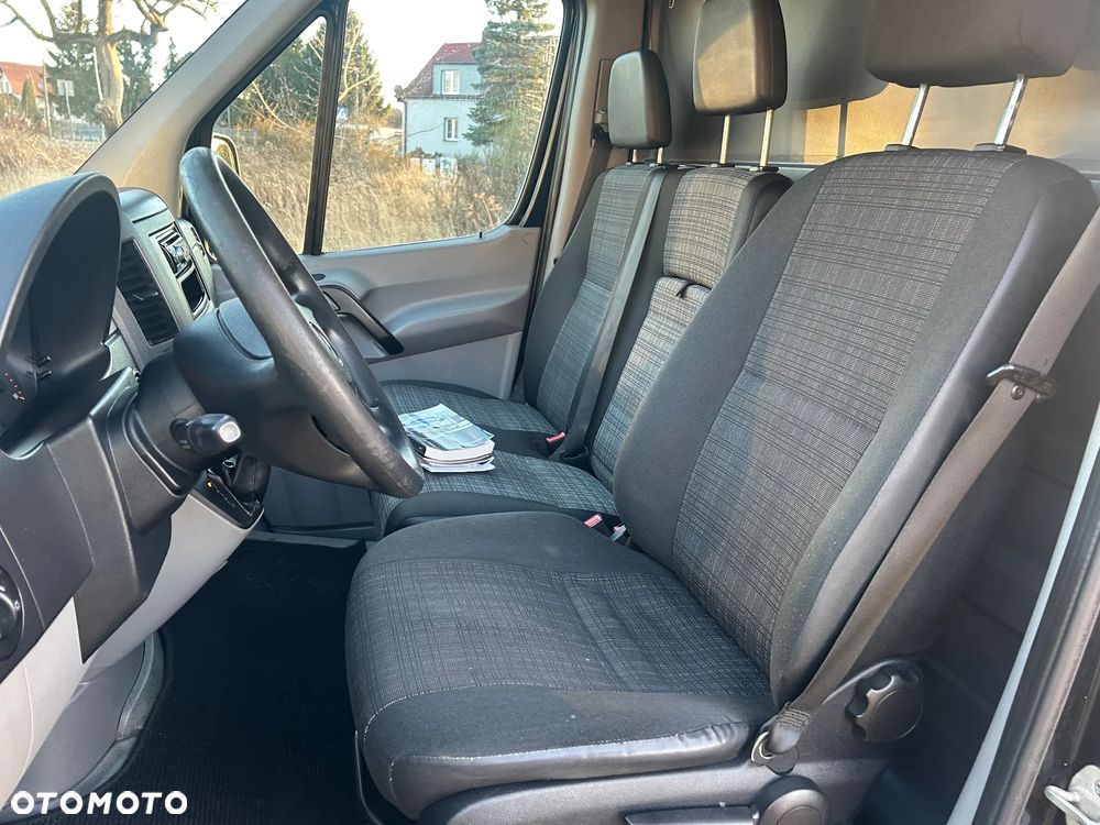 Mercedes-Benz Sprinter - 21