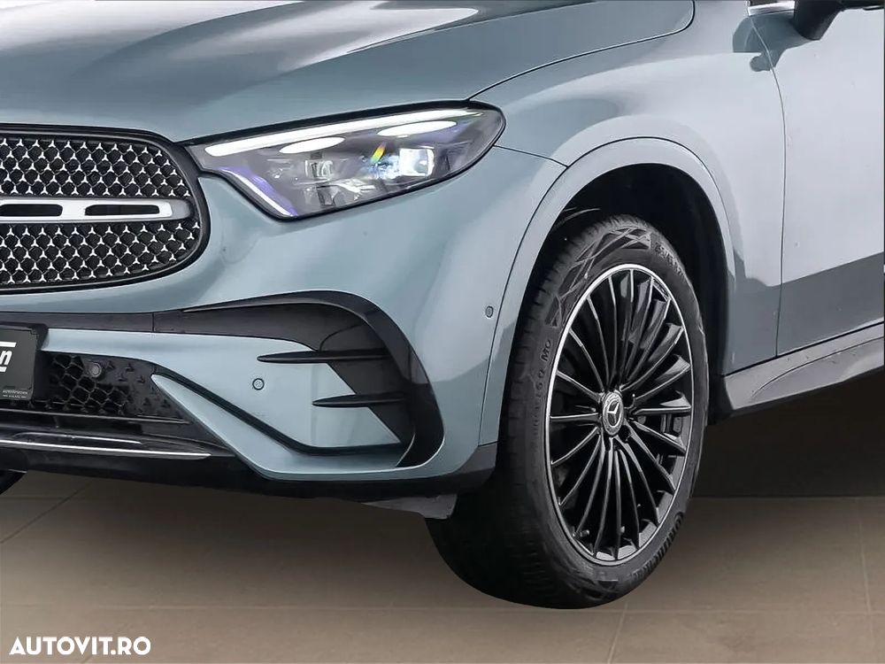 Mercedes-Benz GLC Coupe 300 de 4Matic 9G-TRONIC AMG Line Advanced - 3