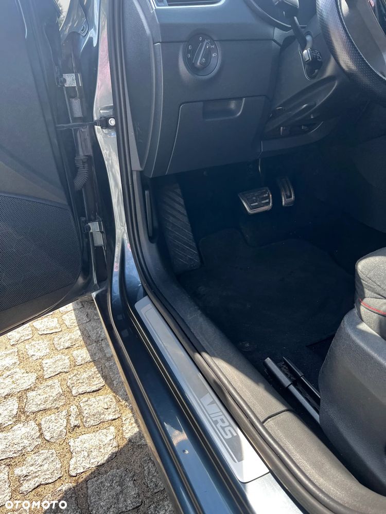 Skoda Octavia 2.0 TDI DSG RS - 21