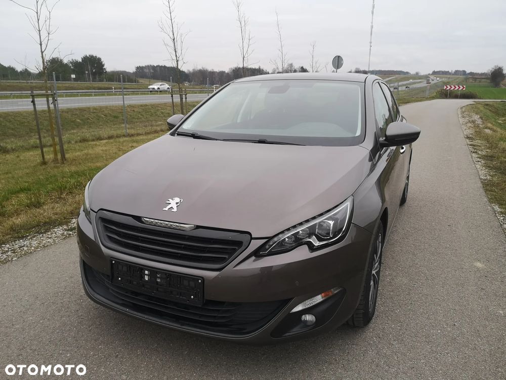 Peugeot 308 125 THP Allure - 22