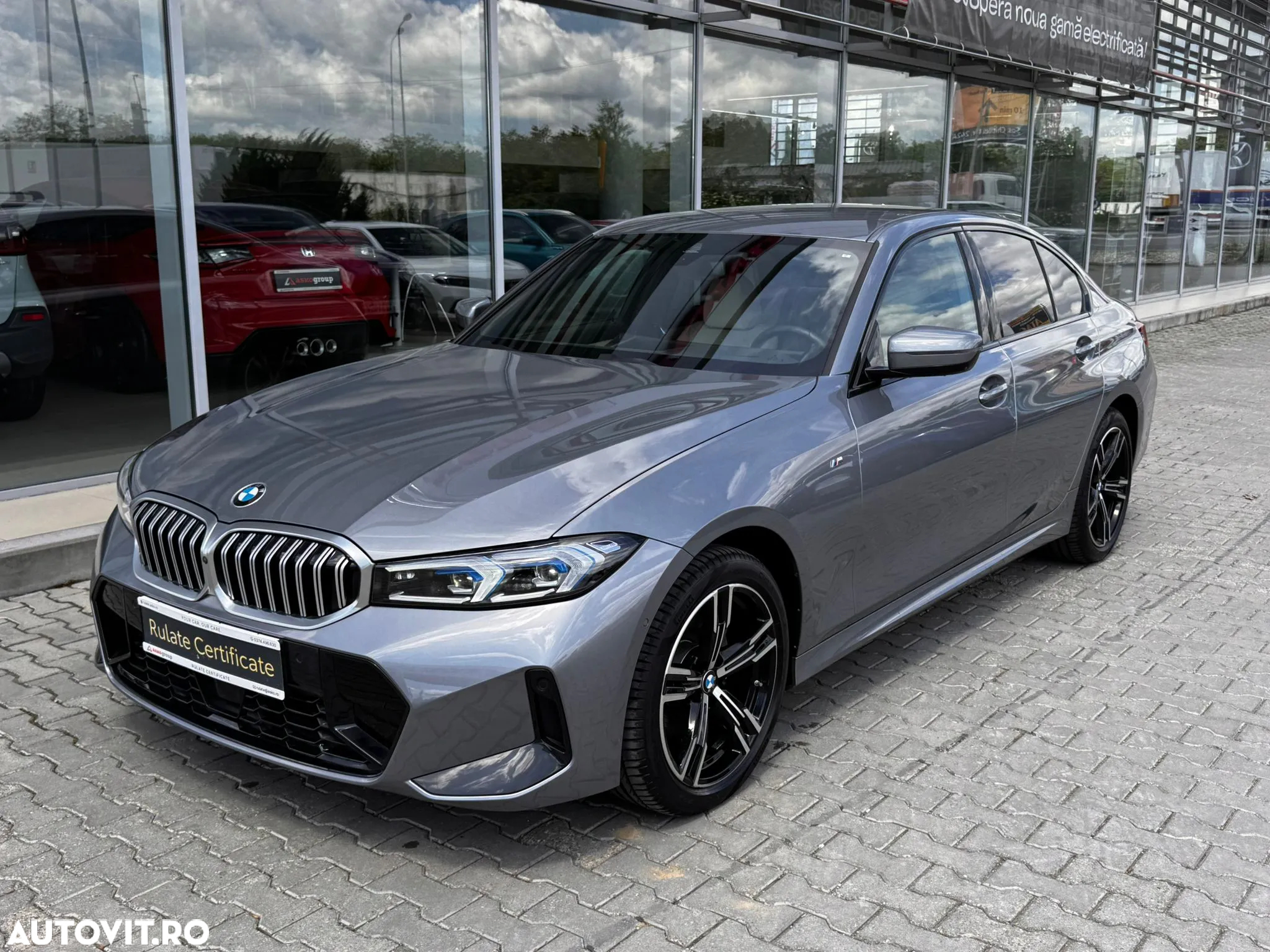 BMW Seria 3 320i xDrive AT - 2