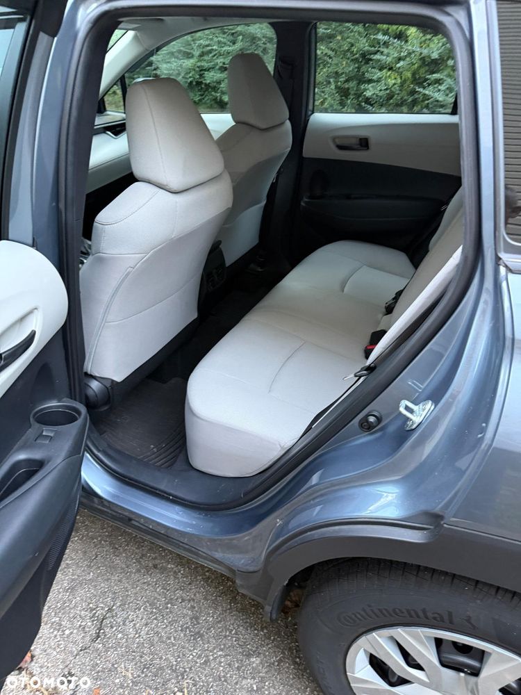Toyota Corolla Cross - 12