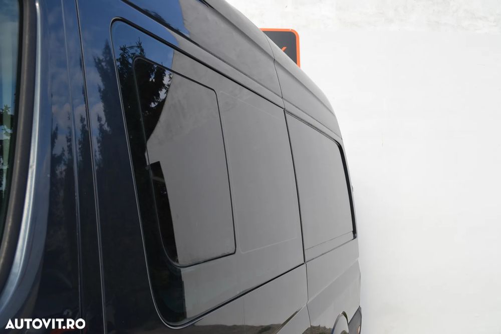 Mercedes-Benz SPRINTER VAN L3H3 209 CDI AUT - 18