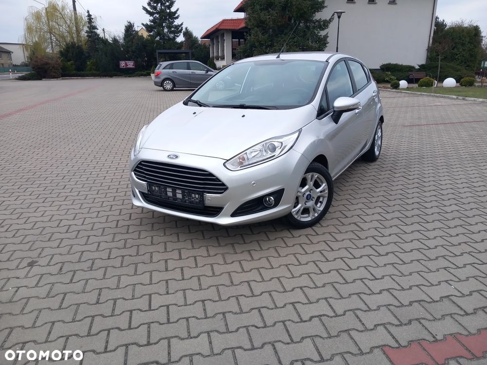 Ford Fiesta 1.5 TDCi SYNC Edition - 3