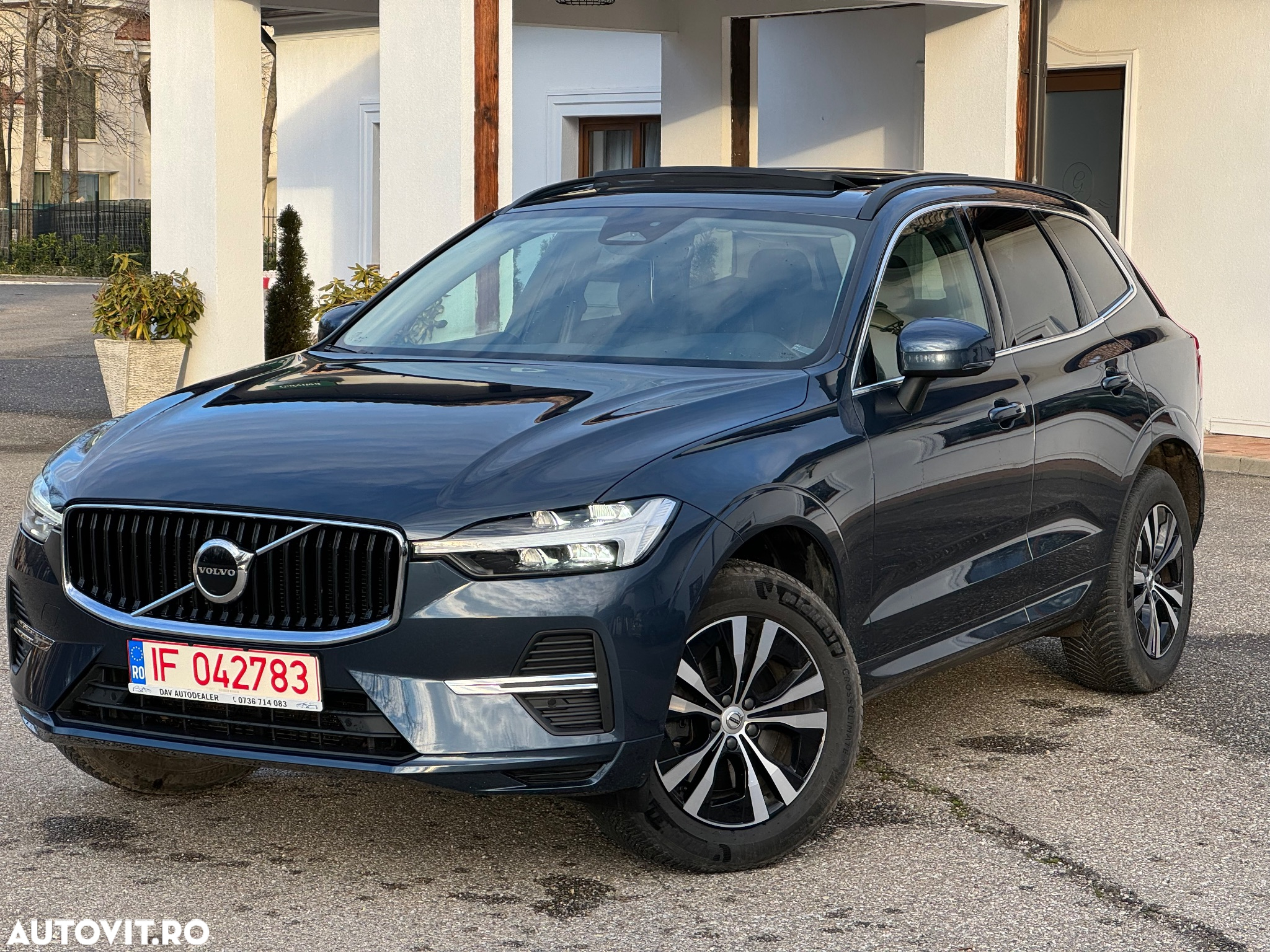 Volvo XC 60 B5 B Geartronic Momentum Pro - 2