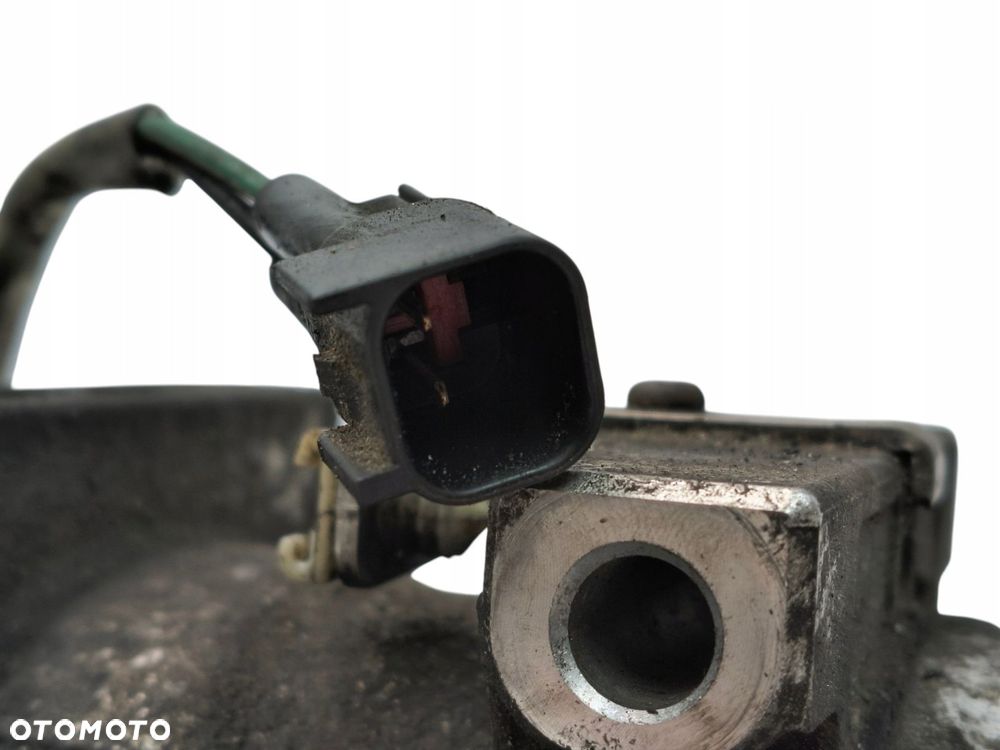 SPRĘŻARKA KLIMATYZACJI Volvo V50 S40 Focus MK2 2.0 D 3M5H-19D629-HE Sanden - 5