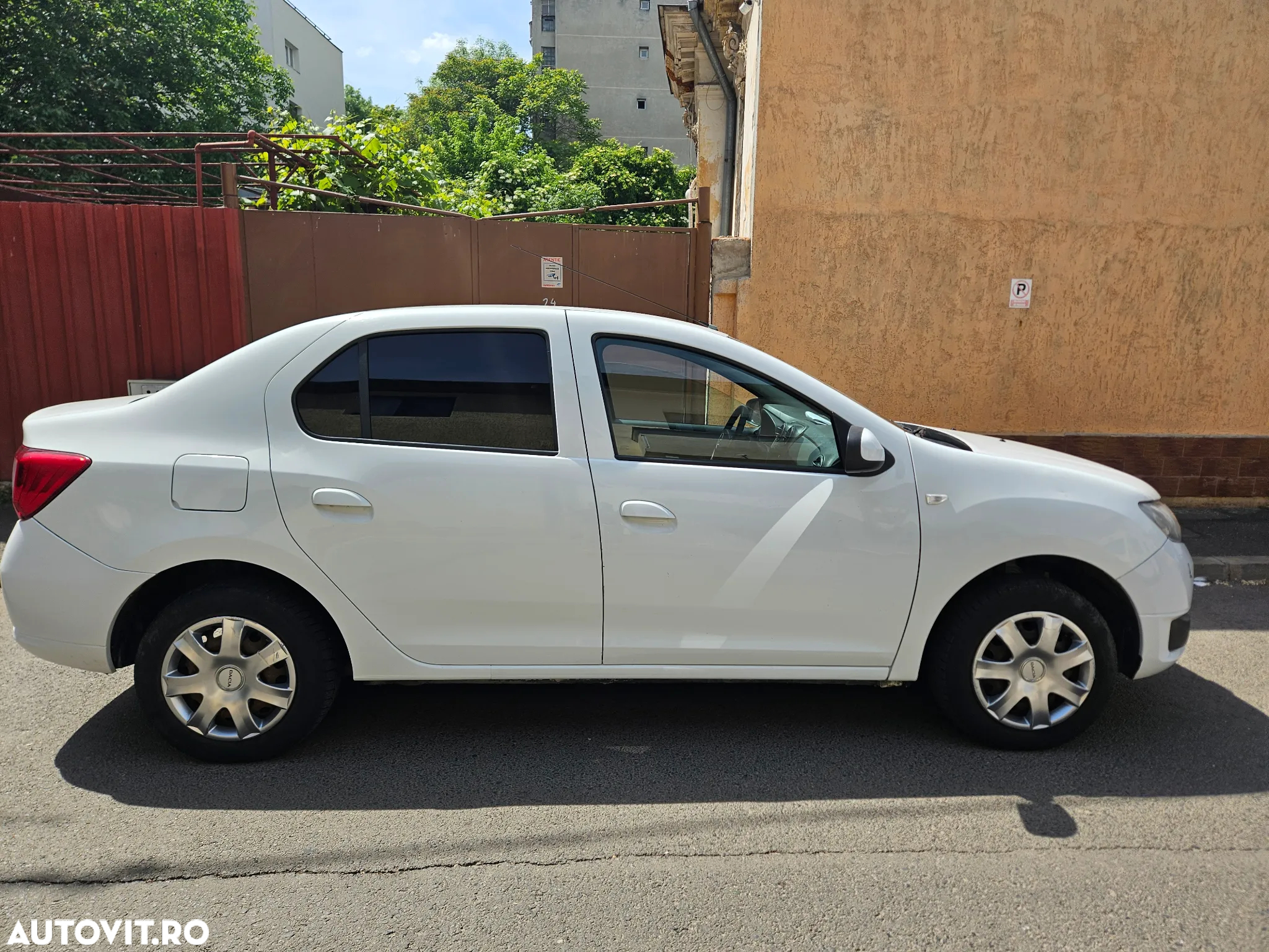Dacia Logan - 3