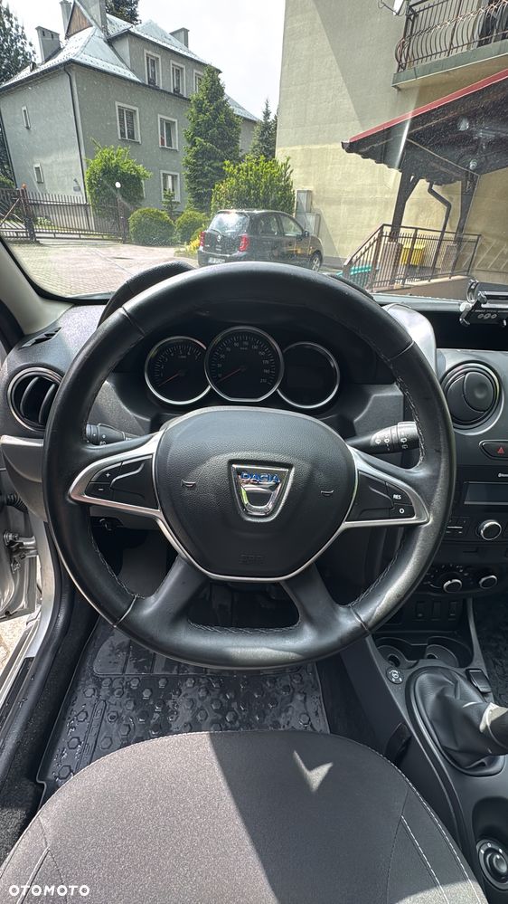 Dacia Duster 1.6 SCe Open S&S - 19