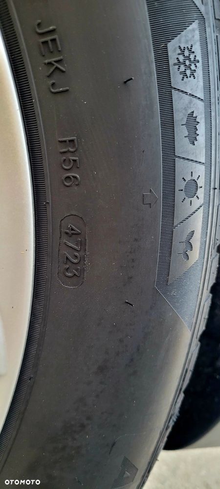 Hyundai ix35 1.7 CRDi 2WD blue Finale Gold - 10