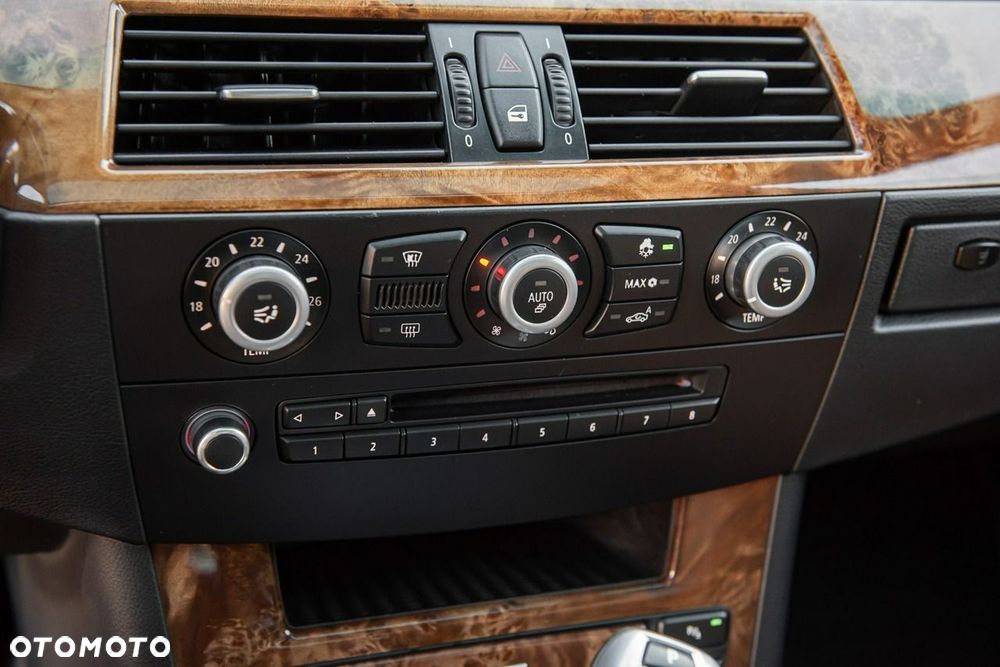 BMW Seria 5 - 24