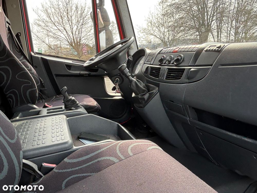 Iveco EUROCARGO 120E22 - 39