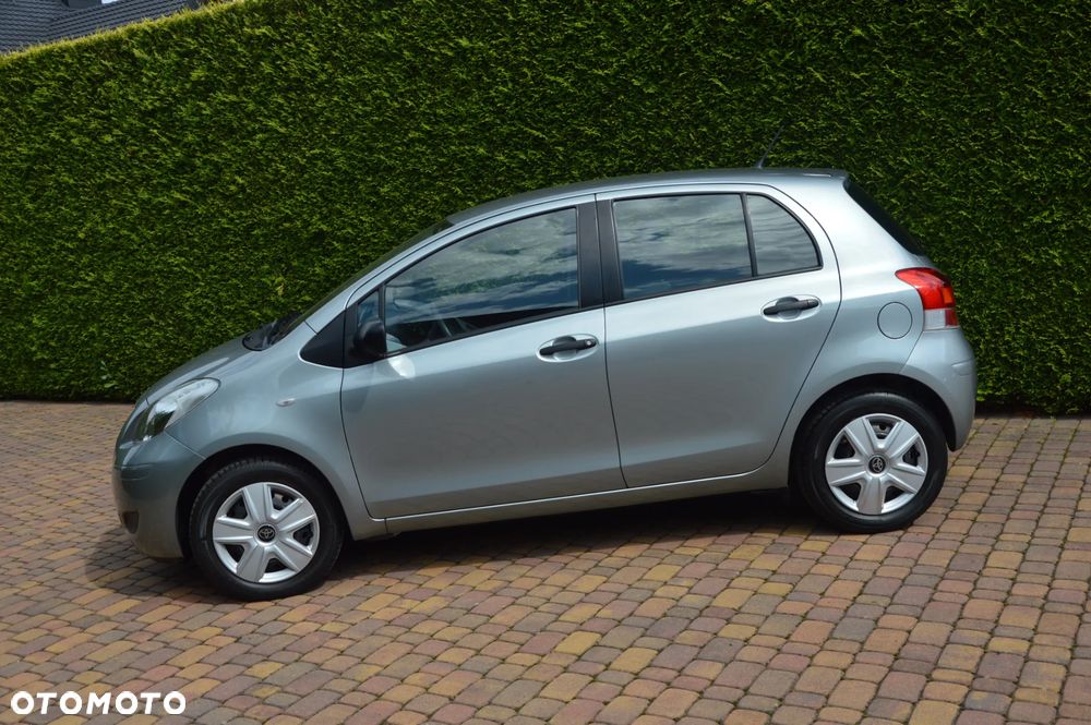 Toyota Yaris - 3