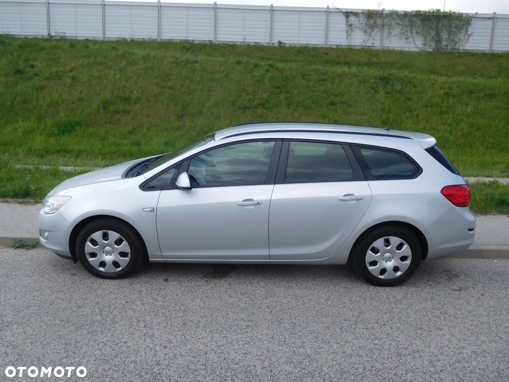 Opel Astra 1.3 CDTI DPF EcoFLEX 150 Jahre - 17