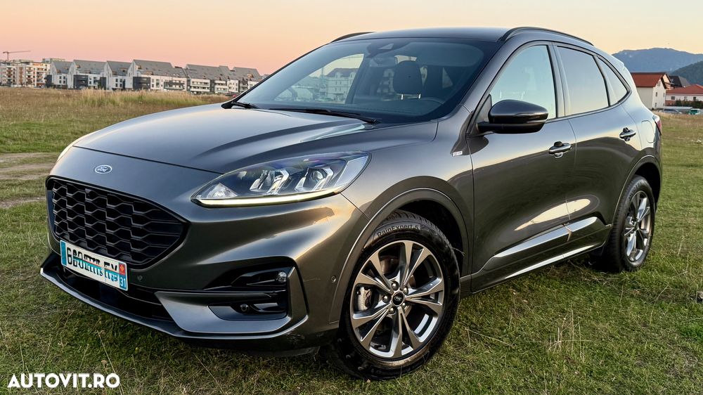 Ford Kuga 2.5 Duratec FHEV ST-LINE - 22