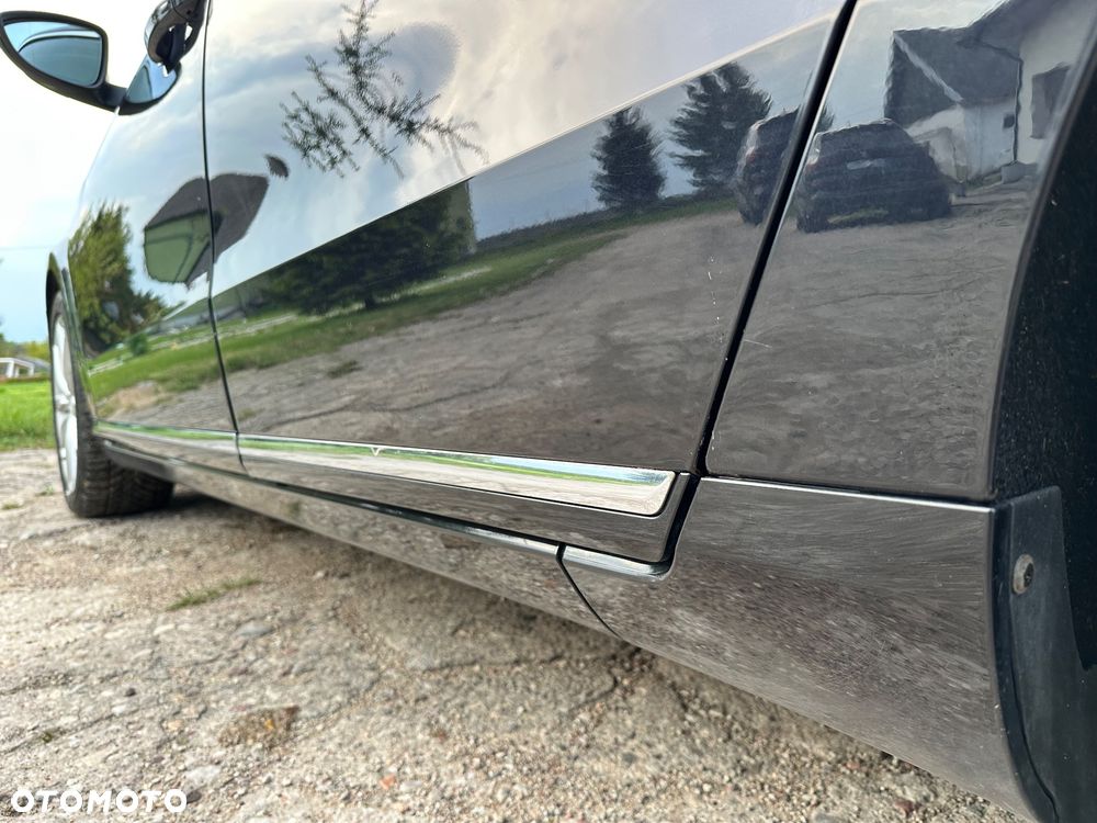Volkswagen Passat 2.0 TDI DSG BlueMotion Technology Highline - 13