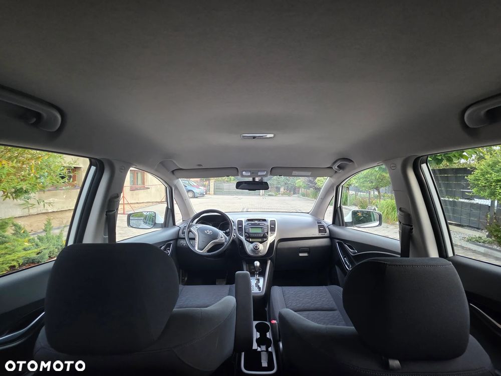 Hyundai ix20 1.6 Premium - 24