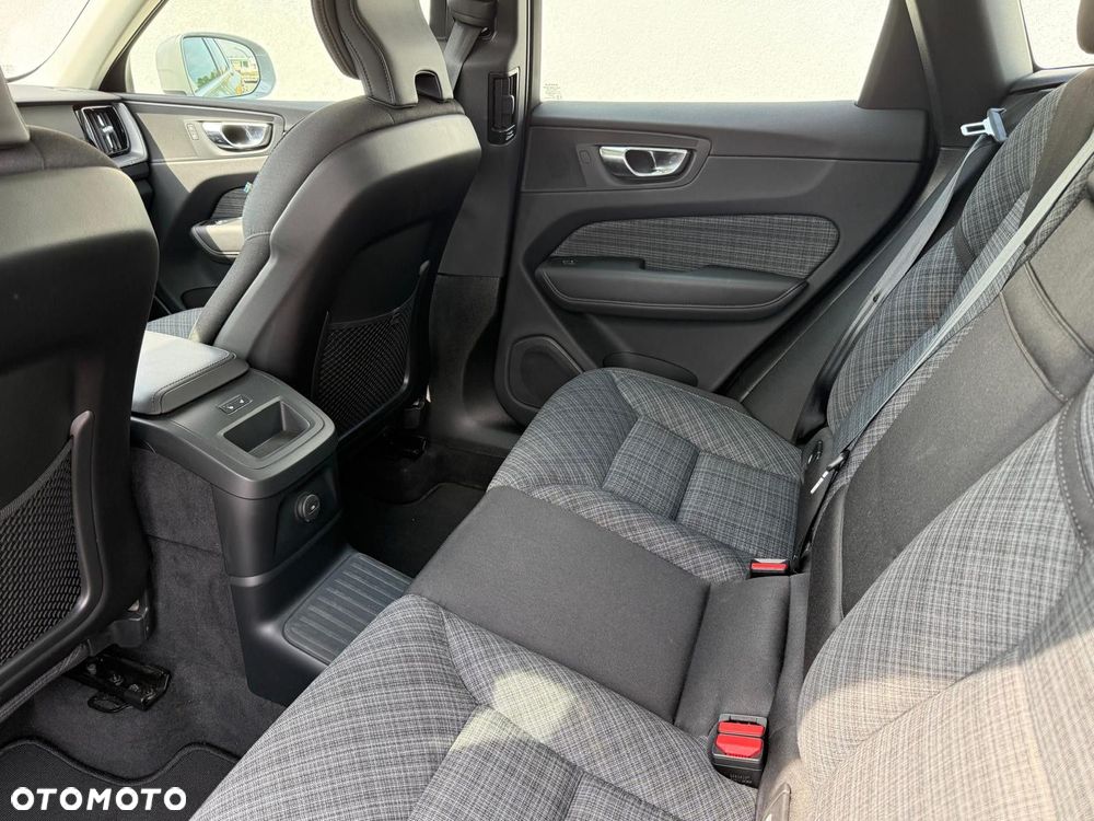 Volvo XC 60 - 22