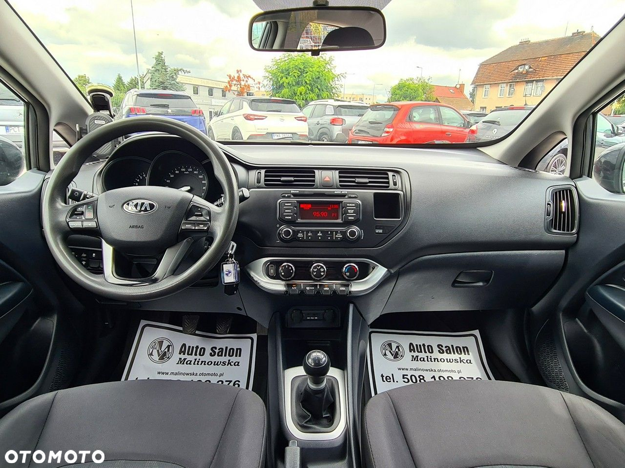Kia Rio 1.2 L - 11