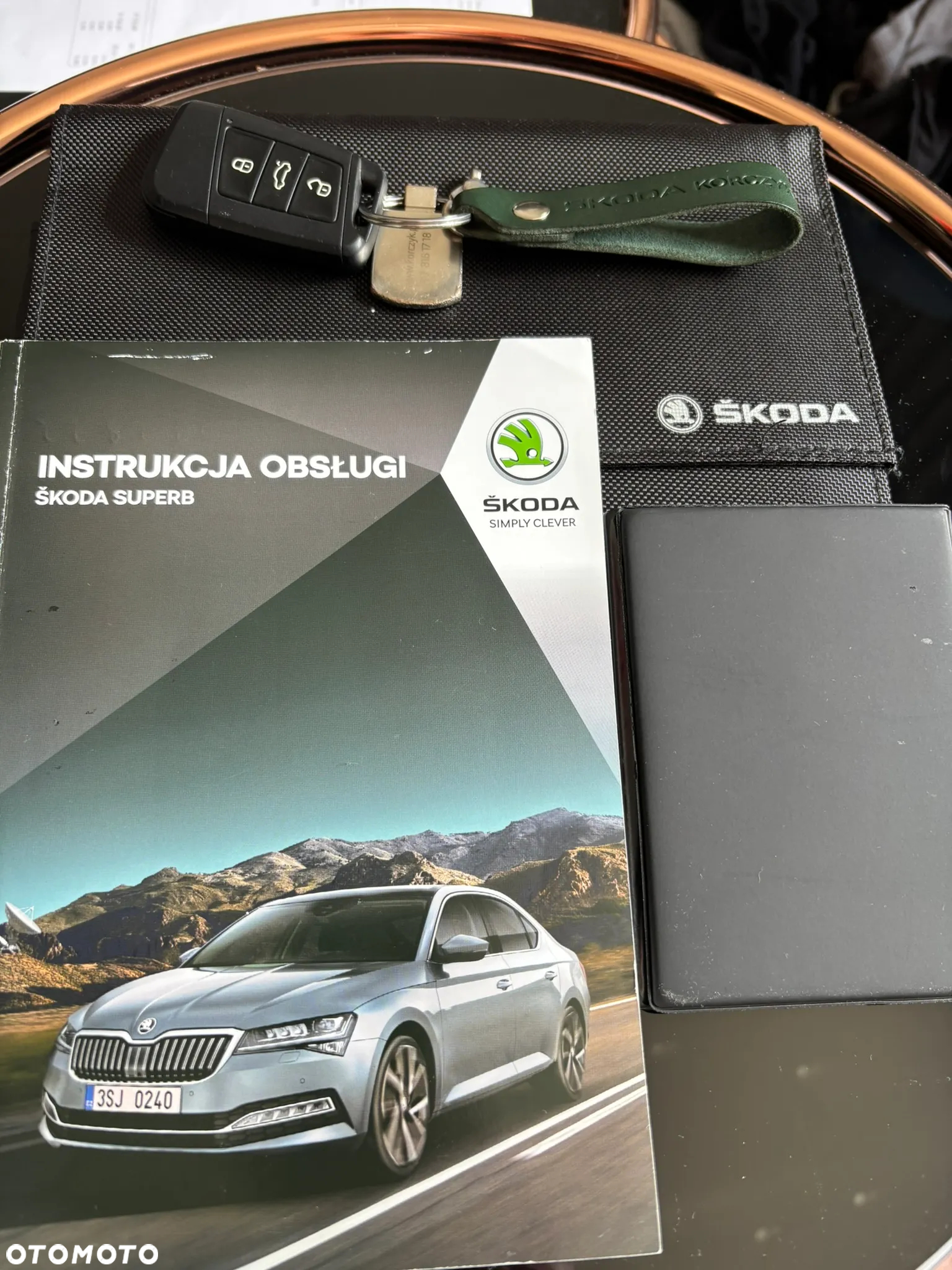 Skoda Superb 2.0 TSI Ambition DSG - 21