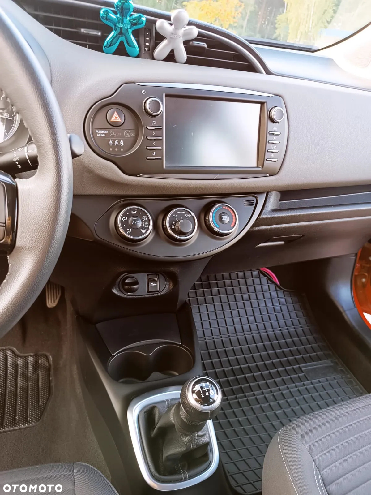 Toyota Yaris - 9