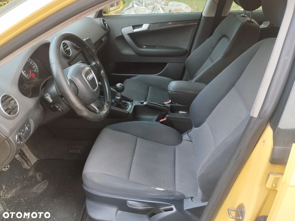 Audi A3 Sportback - 12