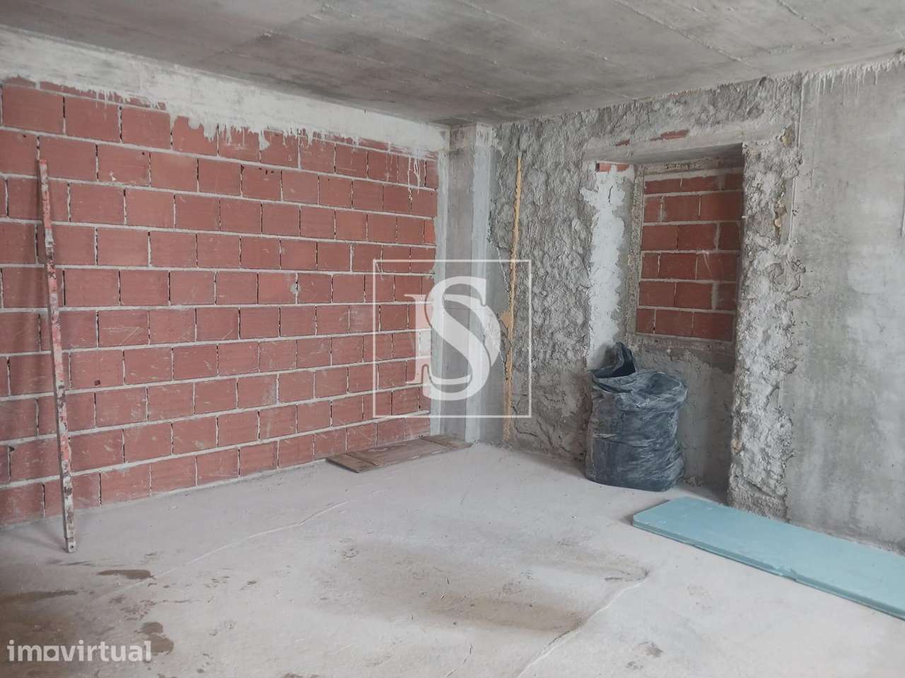 Apartamento T2 Venda em Leiria, Pousos, Barreira e Cortes,Leiria - Grande imagem: 5/22