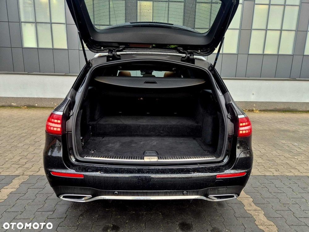 Mercedes-Benz Klasa E - 13