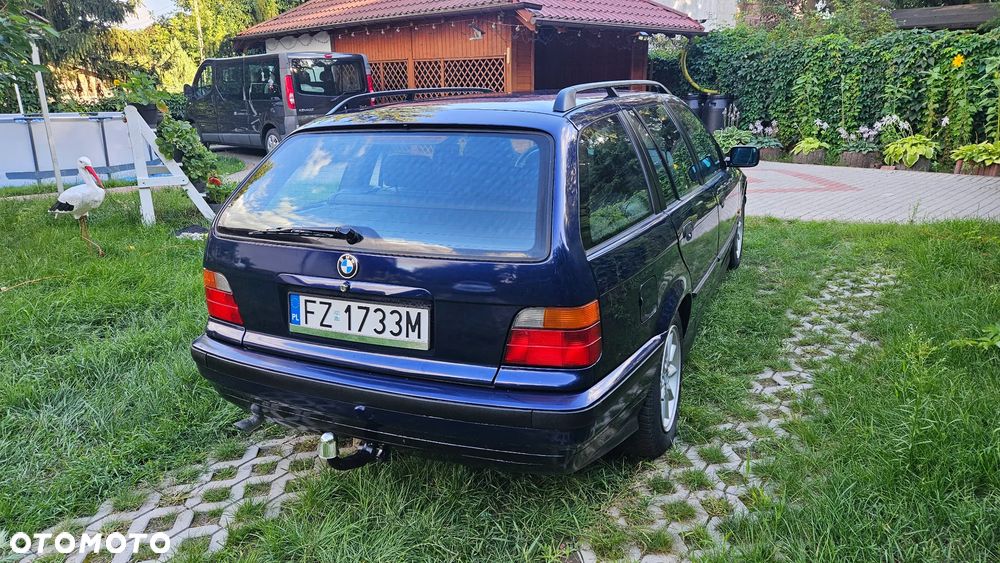 BMW Seria 3 - 6