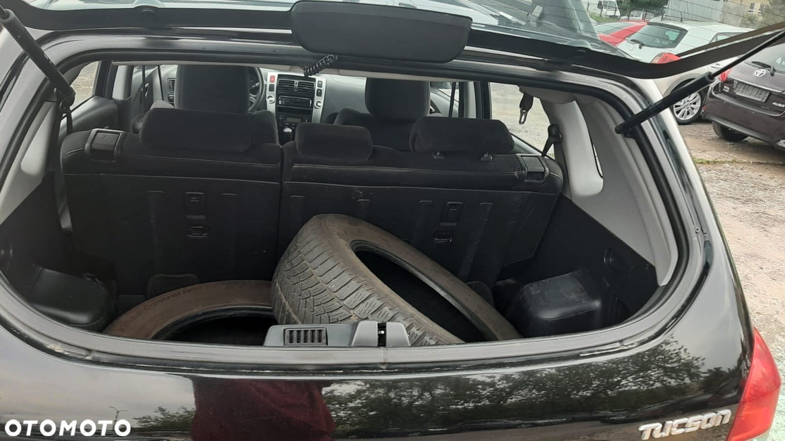 Hyundai Tucson 2.0 2WD GLS - 10