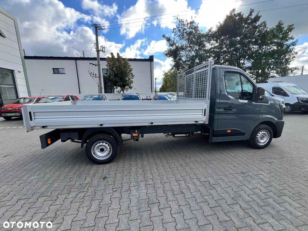 Renault Master - 24