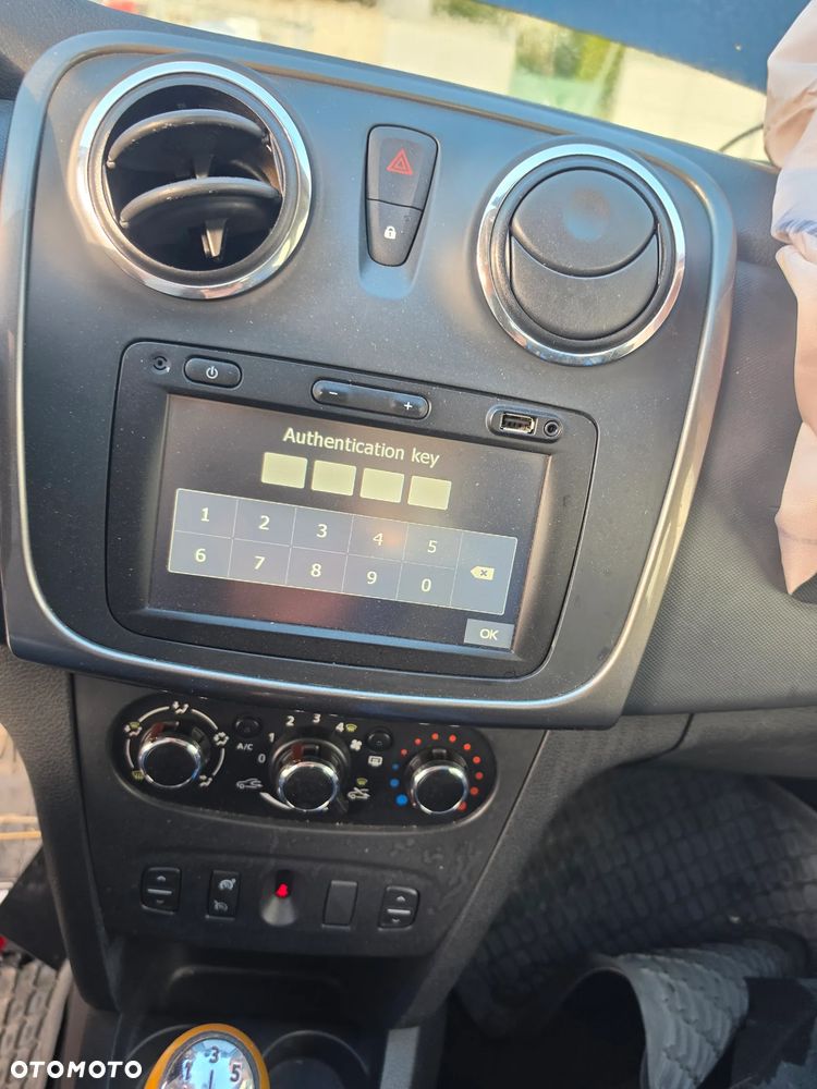 Dacia Logan - 12