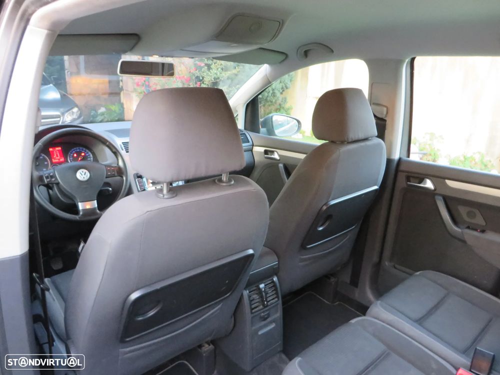 VW Touran 1.9 TDi Conceptl BlueM. 7L - 14