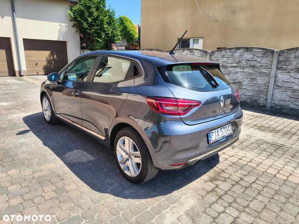 Renault Clio - 14