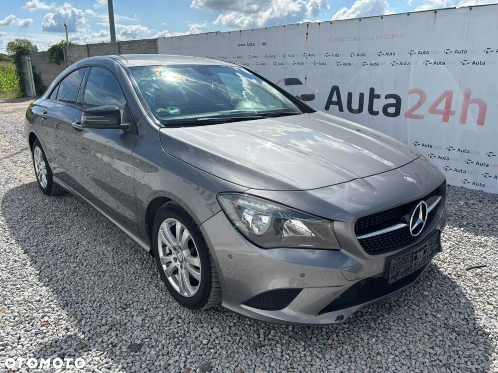 Mercedes-Benz CLA 200 7G-DCT - 1